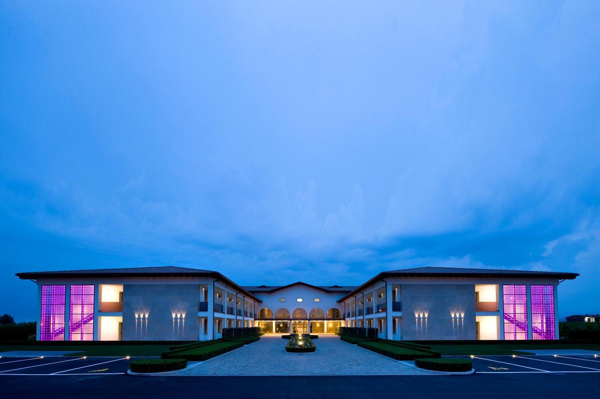 Viola Mhotel Грумелло-дель-Монте Екстер'єр фото