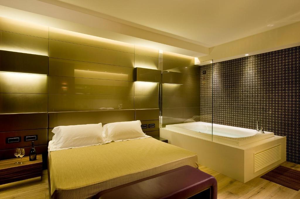 Viola Mhotel Грумелло-дель-Монте Екстер'єр фото