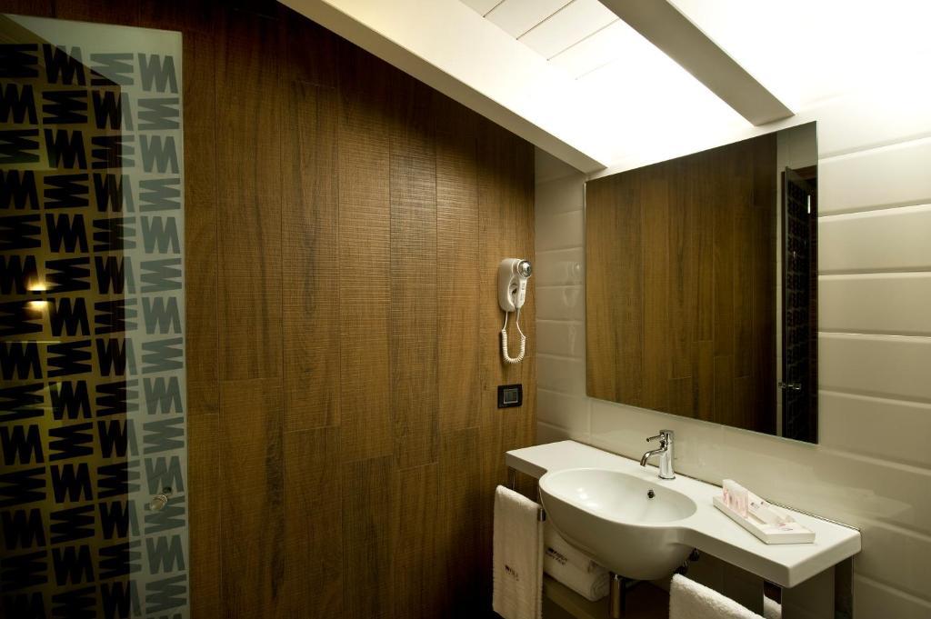 Viola Mhotel Грумелло-дель-Монте Номер фото