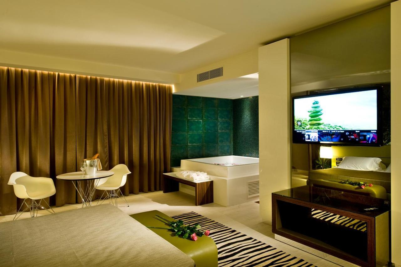 Viola Mhotel Грумелло-дель-Монте Екстер'єр фото